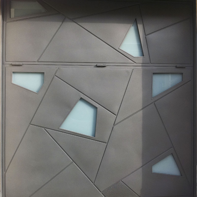 Fabricantes puertas metálicas basculantes en Mataró | Puertas Garsu